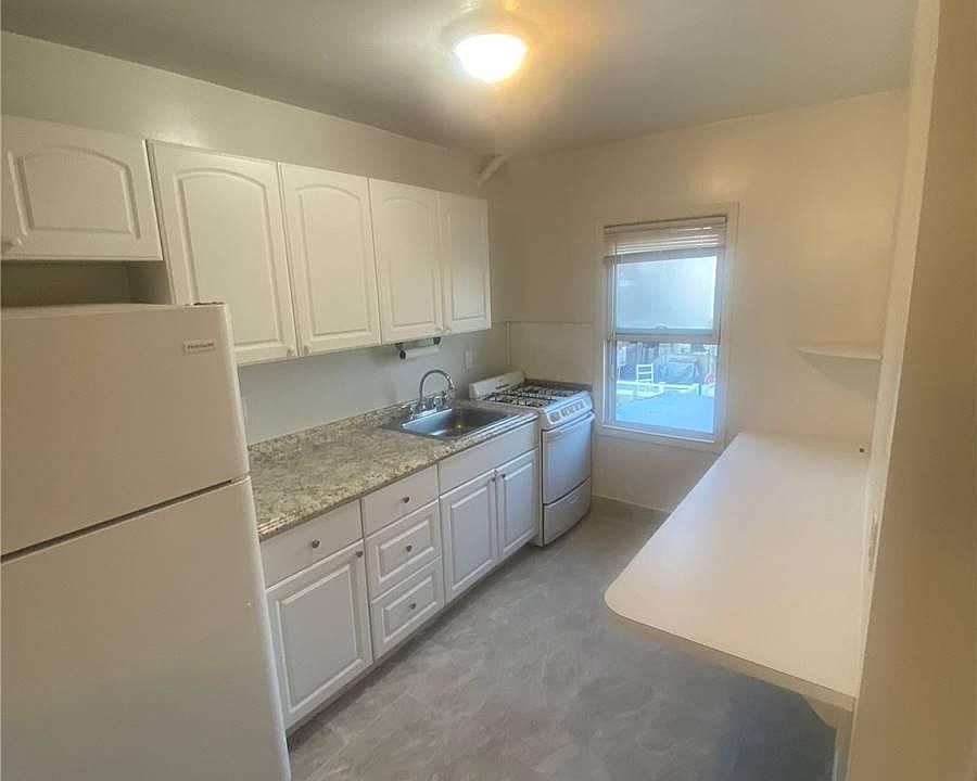 1st image of 2035 E 72nd St Floor 2