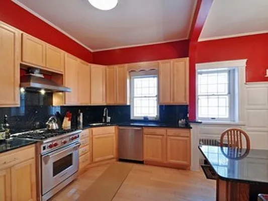 Sold by Corcoran | media 19