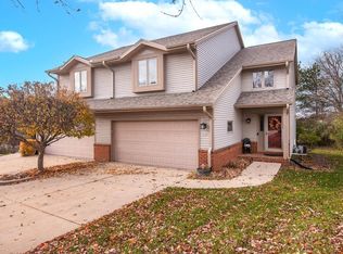 Sheldon Knoll Condo, Oconomowoc, WI 53066