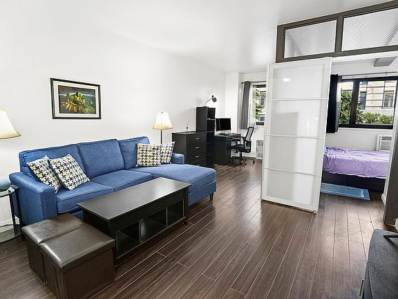 5th image of 240 E 55th St APT 1E