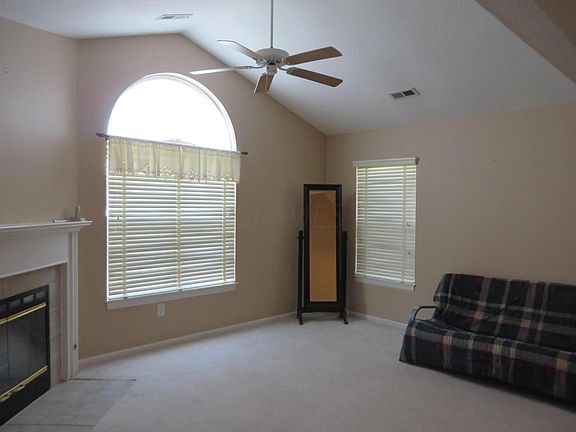 2nd image of 493 Chardonnay Ln