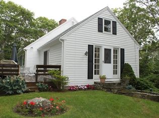 377 Sippewissett Rd, Falmouth, MA 02540