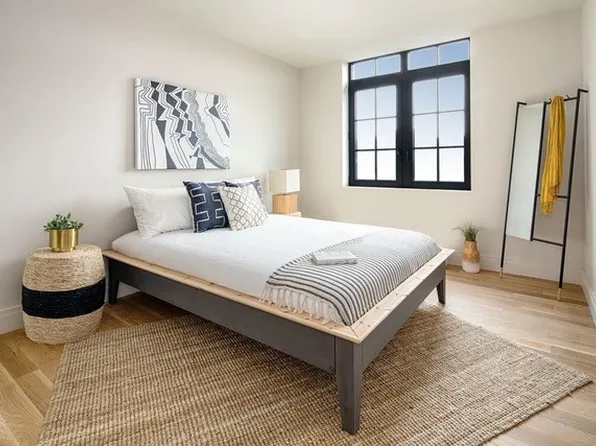 1007 Atlantic Avenue image 4 of 18