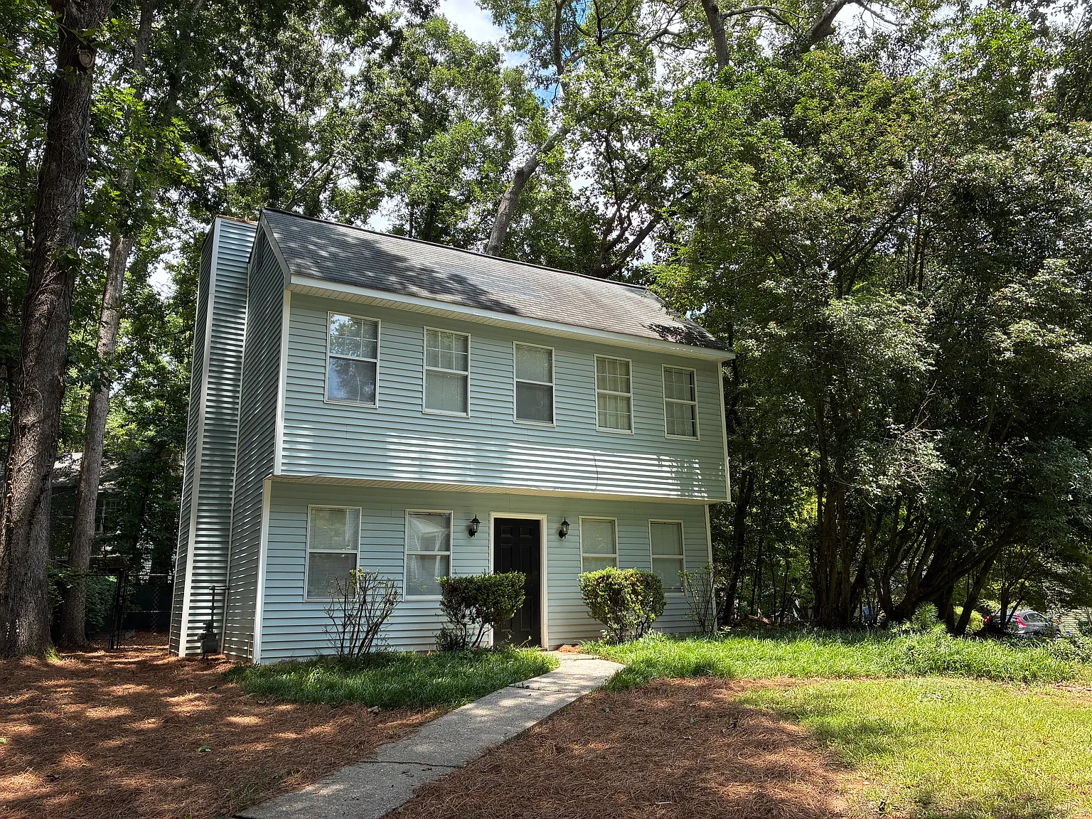 2 bed, 1050 sqft, $2,250 — Photo 1