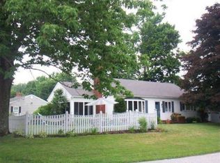 76 Loring Ave, Auburn, ME 04210