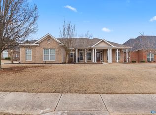 126 Hawks Nest Dr, Madison, AL 35757