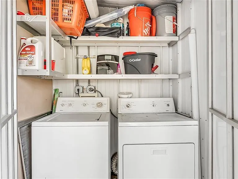 703 Brittany Park #O — Photo 12