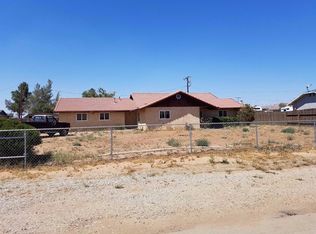 21726 Soboba Rd, Apple Valley, CA 92307