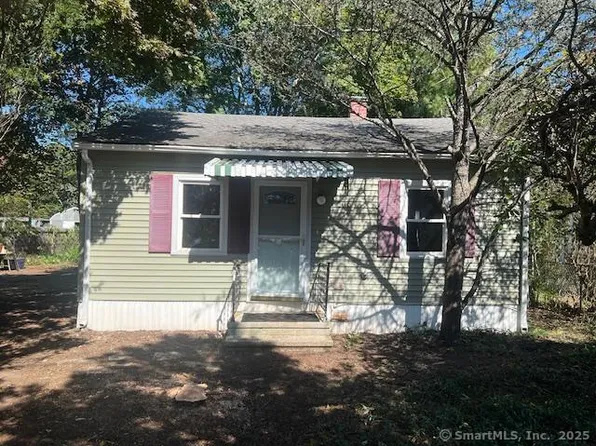 106 Midway Oval, Groton, CT 06340