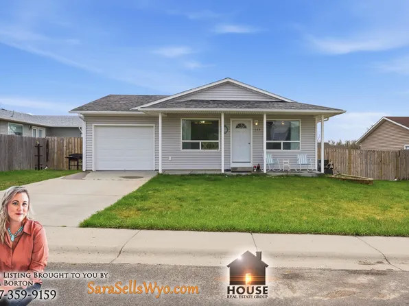 613 Olds Dr, Douglas, WY 82633