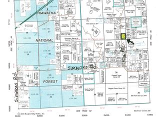 40 N A Fish Rd, Hessel, MI 49745