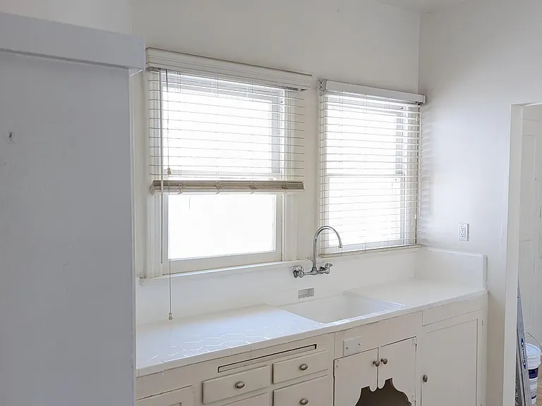 384 Tremont Ave #104 — Photo 7