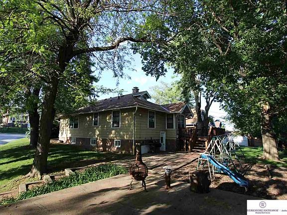5th image of 1425 North Ave