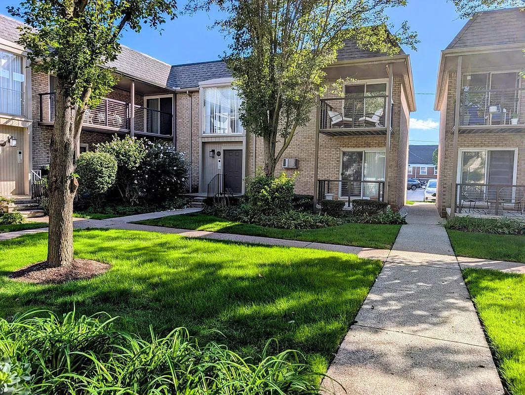 1 bed, 1.0 bath, 581 sqft, $1,400 — Photo 2