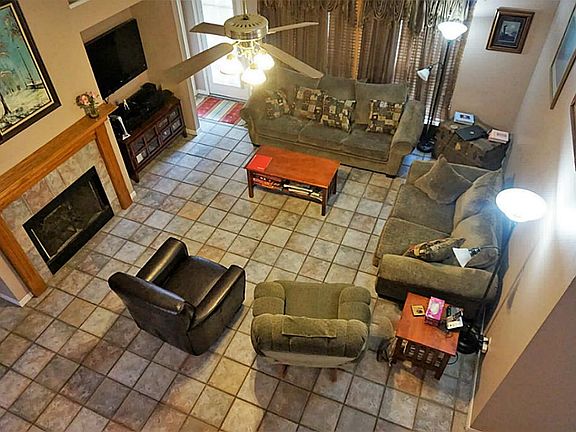 2nd image of 4715 Five Knolls Dr