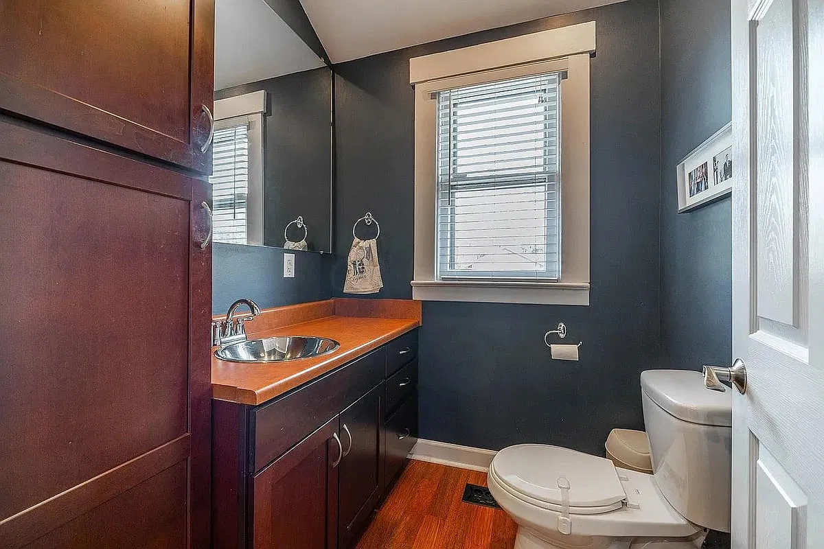 236 East Mithoff Street — Photo 4