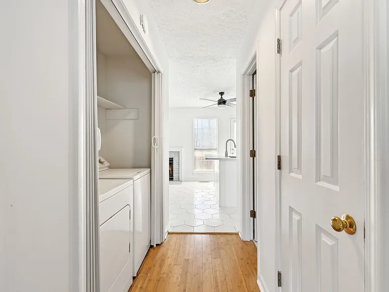 217 Walton Ferry Rd #108 — Photo 8