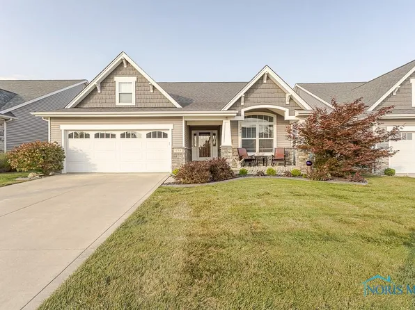 4764 Sylvan Prairie Ct, Sylvania, OH 43560