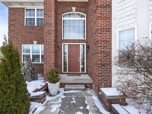 4th image of 4418 Center Valley Dr