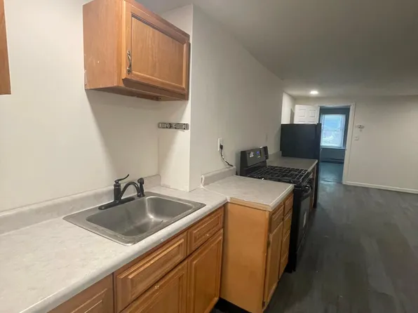 427 Central Ave #Basement, Albany, NY 12206