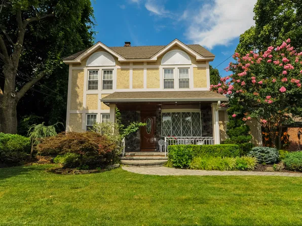 515 Forest Rd, Scotch Plains, NJ 07076