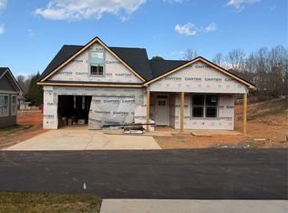 831A Wynnshire Dr #61, Hickory, NC 28601