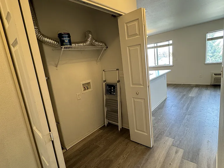 501 Briarwood Dr #1 — Photo 7