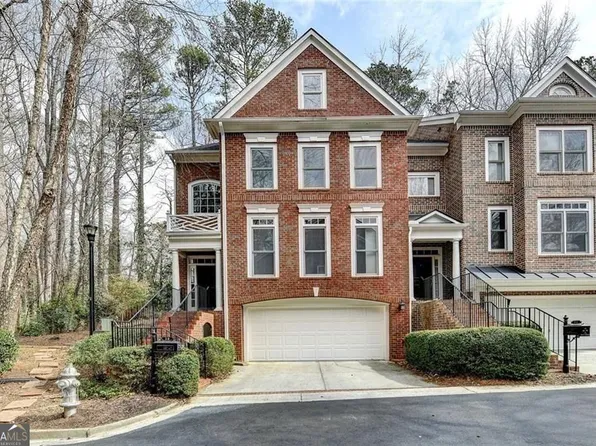 10 Carrington Way, Sandy Springs, GA 30328
