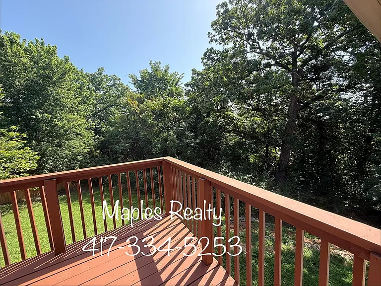 141 Scotch Pine Ct — Photo 22