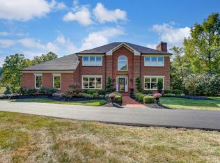 10010 Pond Woods Ln, Cincinnati, OH