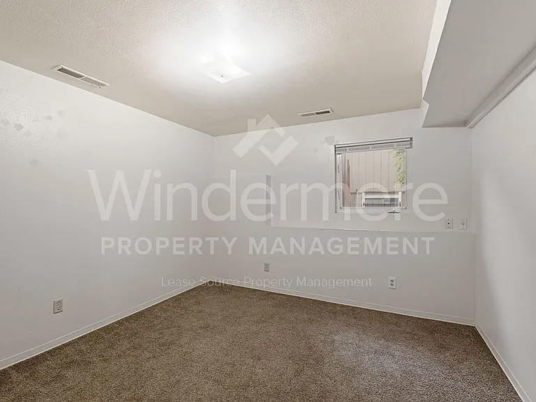 3828 E 7th Ave — Photo 22