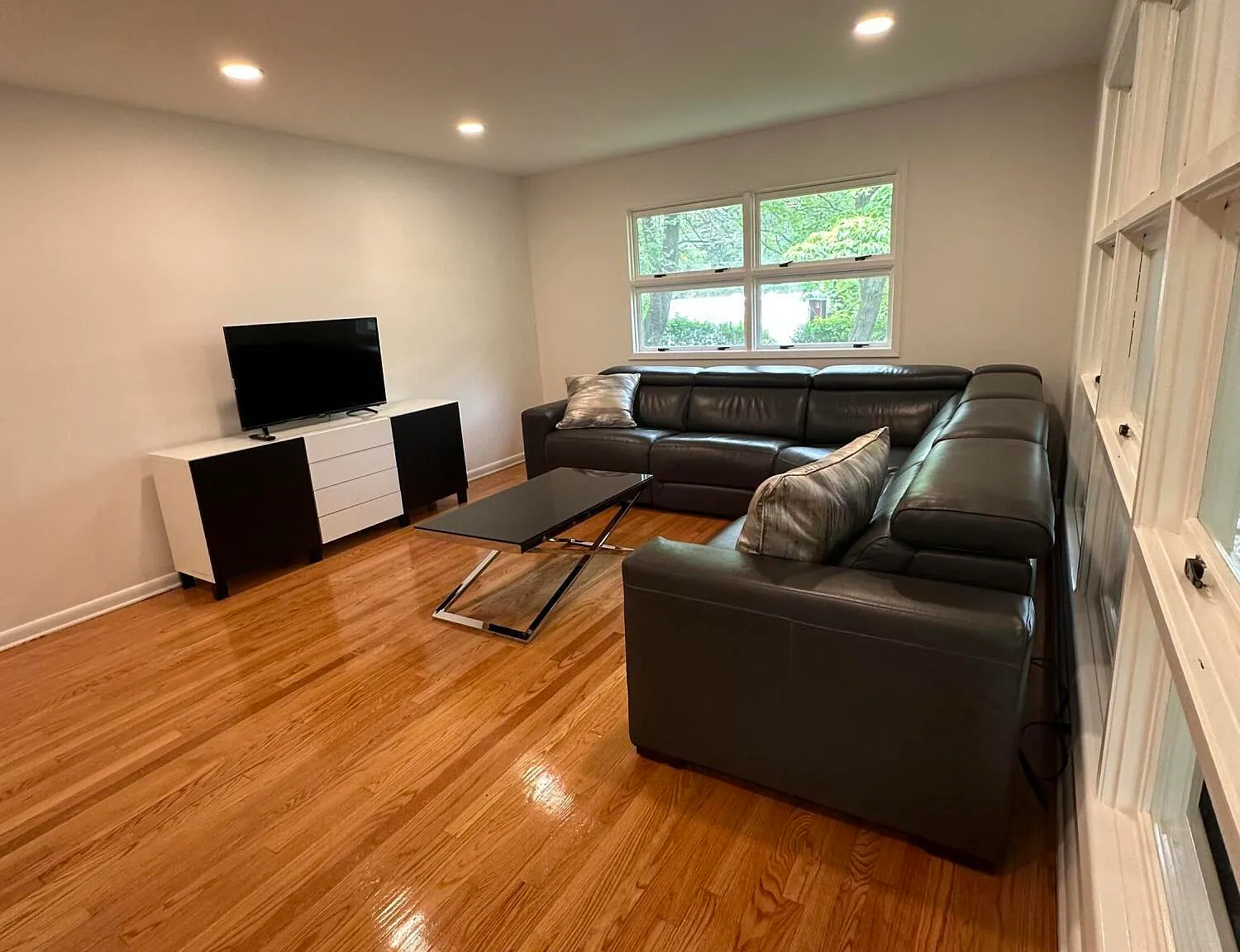 3 bed, 1749 sqft, $2,250 — Photo 4