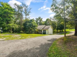 2208 Island Blvd, Sevierville, TN 37876