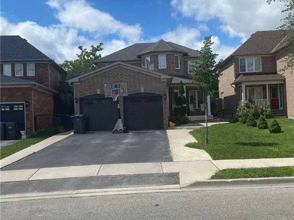 37 Snow Leopard Ct, Brampton, ON L6R 2L9