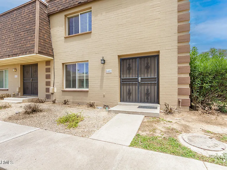 8482 E Chaparral Rd — Photo 4