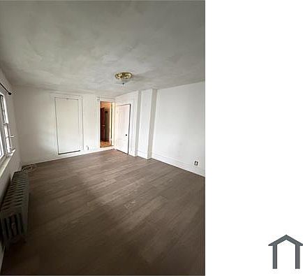 5th image of 64 Elm St APT 2