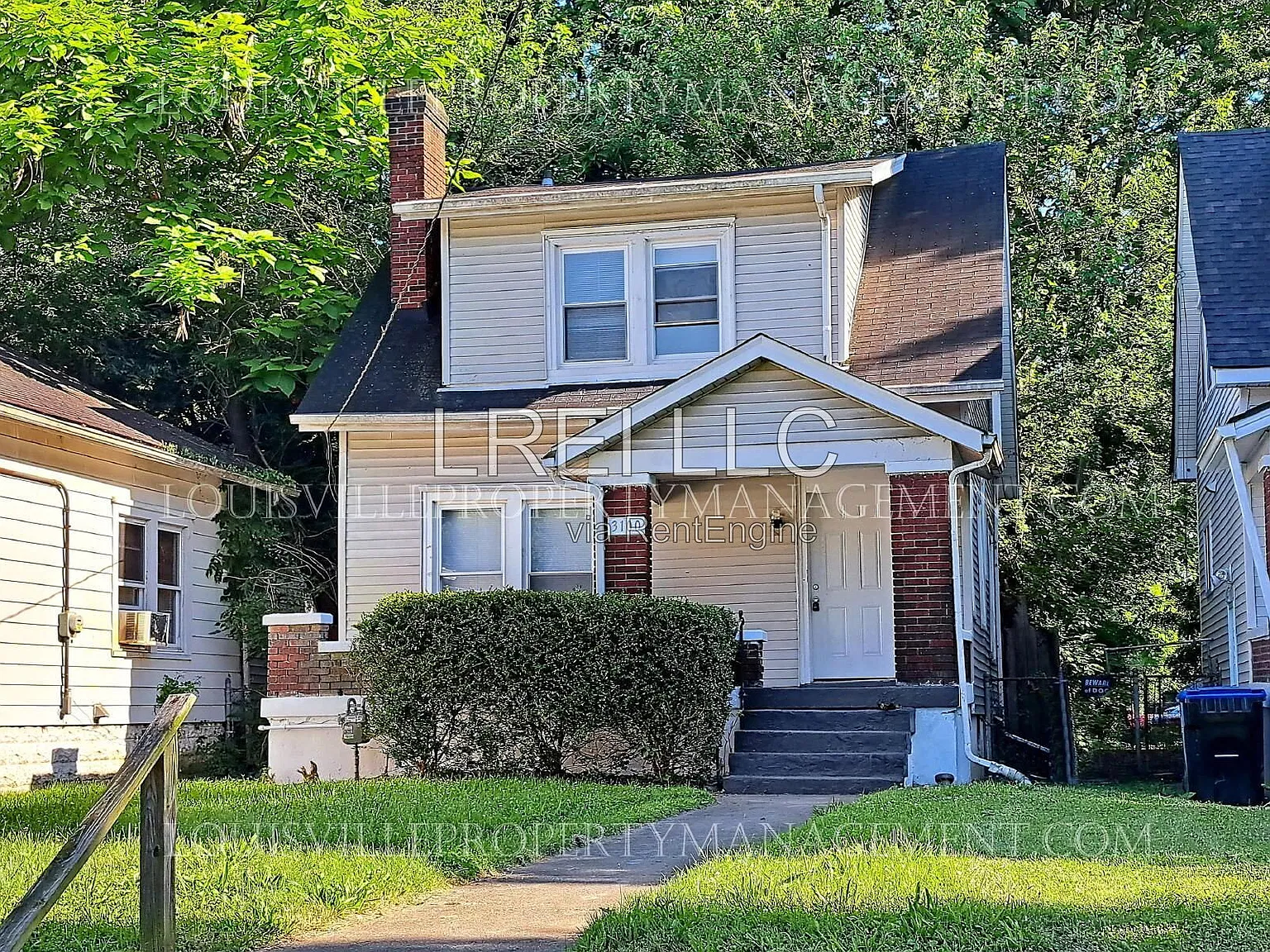3 bed, 1.5 bath, 1367 sqft, $1,145 — Photo 1
