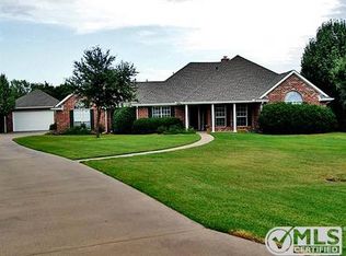 2250 Cottonwood Ct, Midlothian, TX 76065