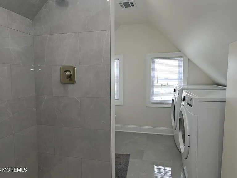 116 11th Ave #2 — Photo 26