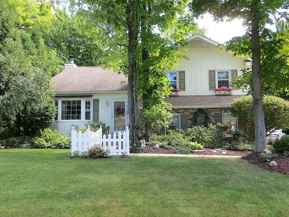 1st image of 1123 Golden Dr