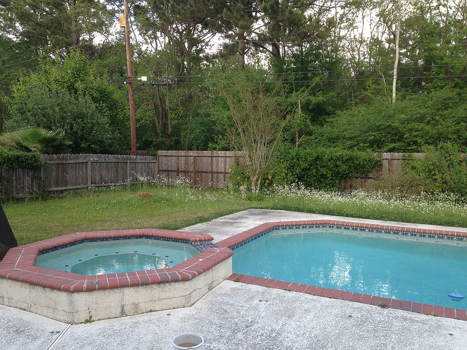 2nd image of 5607 Longshadow Dr