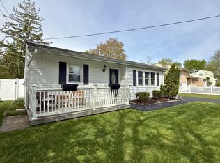 878 Salem Dr, Toms River, NJ 08753