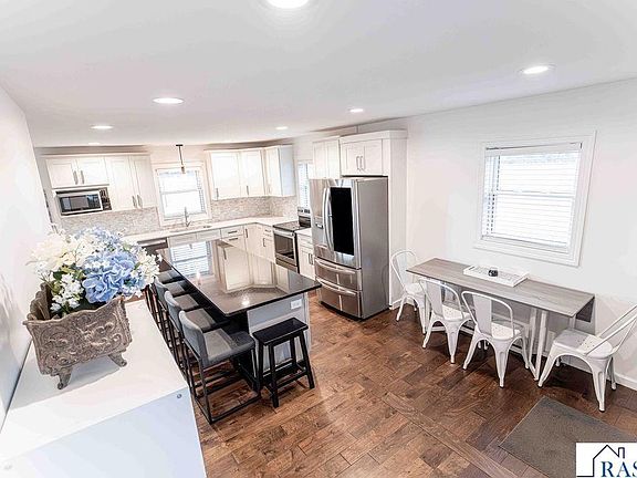 4th image of 50798 Carpenters Point Ln