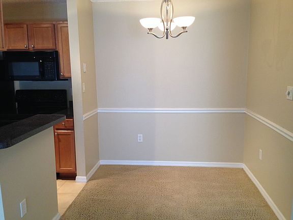 5th image of 302 Lake Parsons Grn
