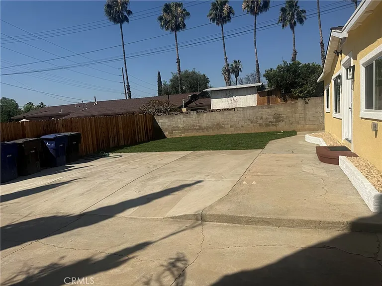 10337 Mull Ave — Photo 25