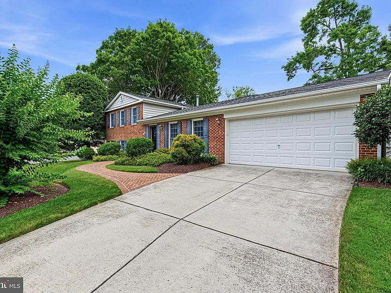 1432 Filene Ct — Photo 35