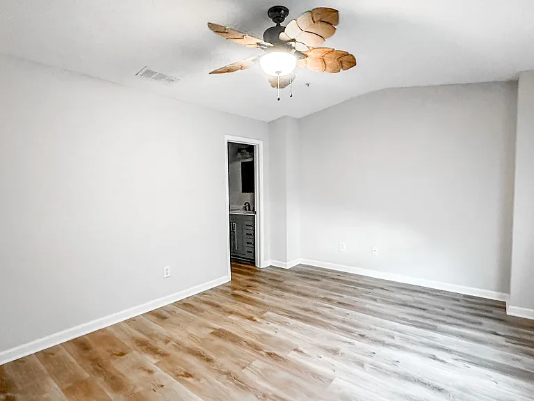 139 Riverstone Commons Cir — Photo 13