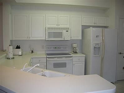 3rd image of 3960 Loblolly Bay Dr Unit 207