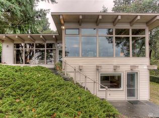 17044 16th Ave SW, Normandy Park, WA 98166