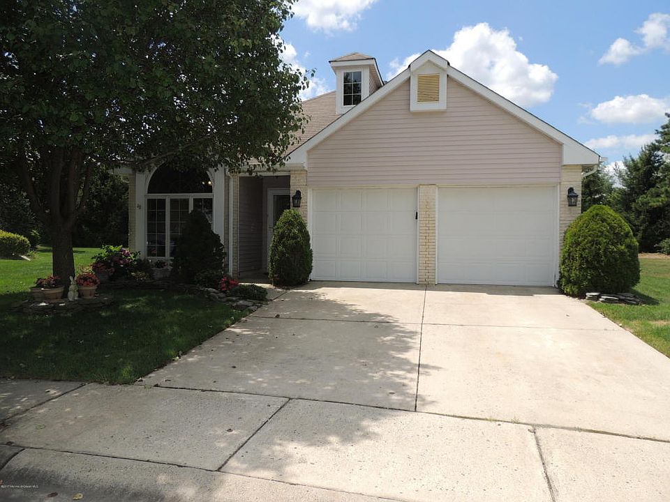 1st image of 2228 S Chanticleer Ct